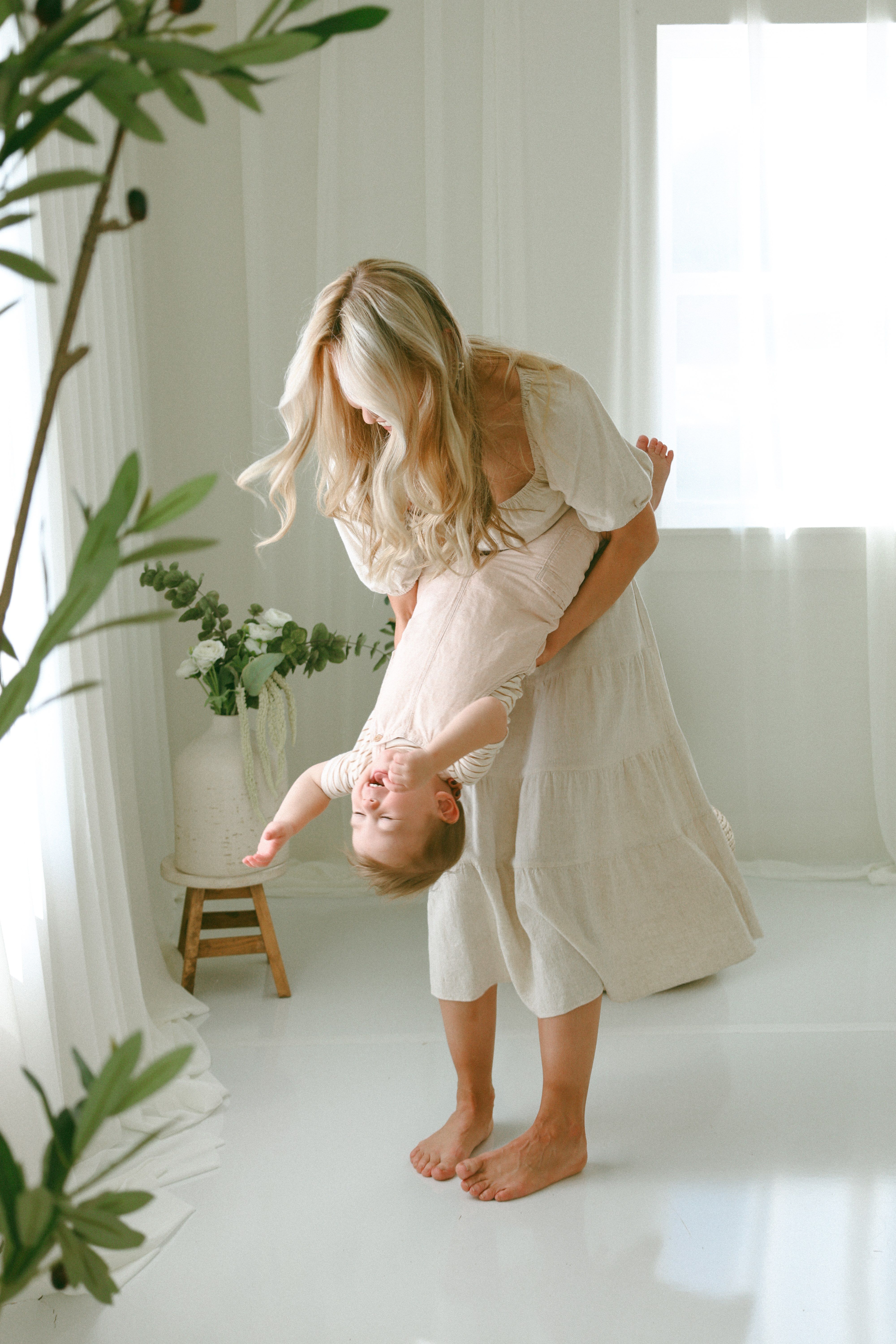 Portrait example 1 from a past spring motherhood mini session.