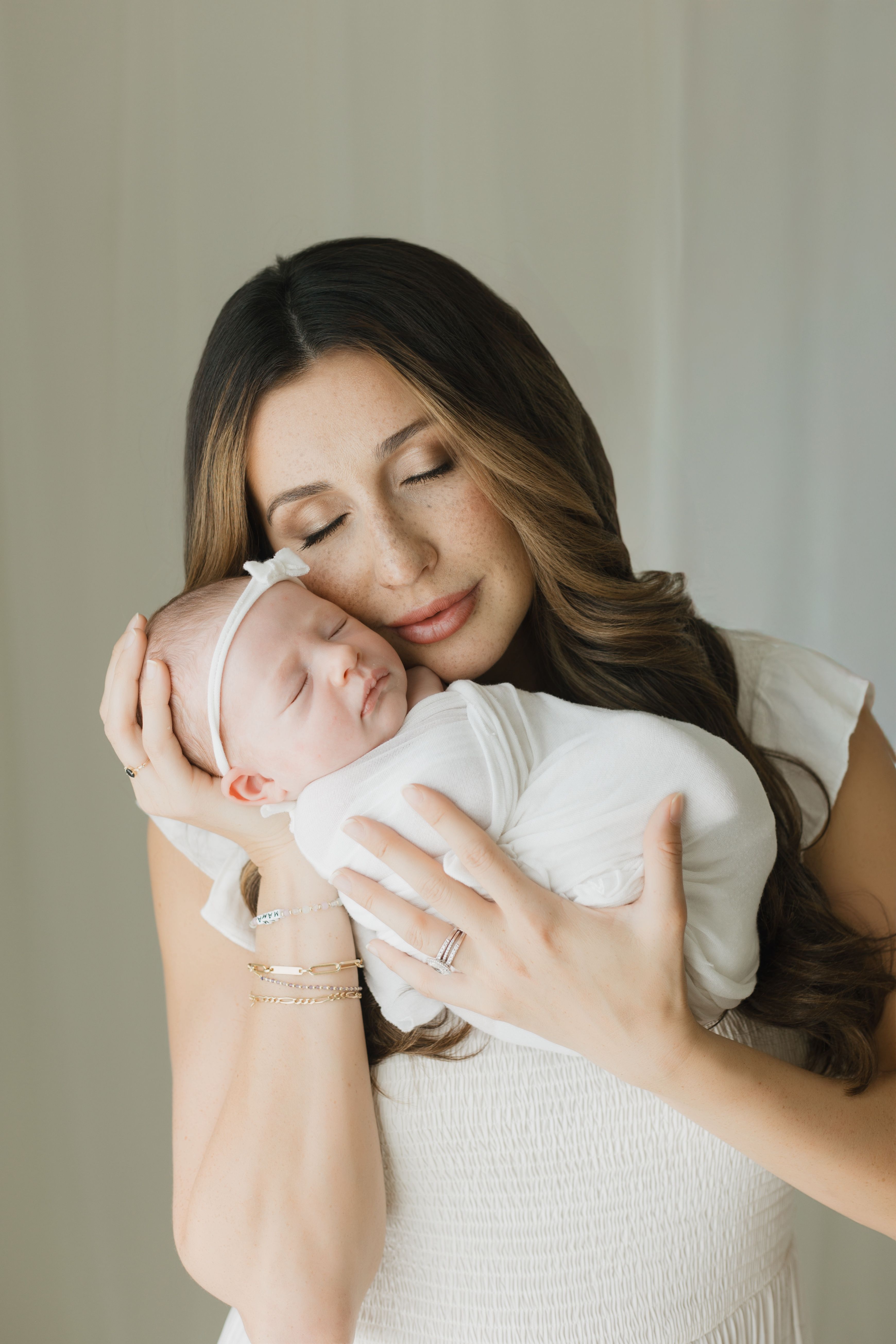 Portrait example 2 from a past spring motherhood mini session.